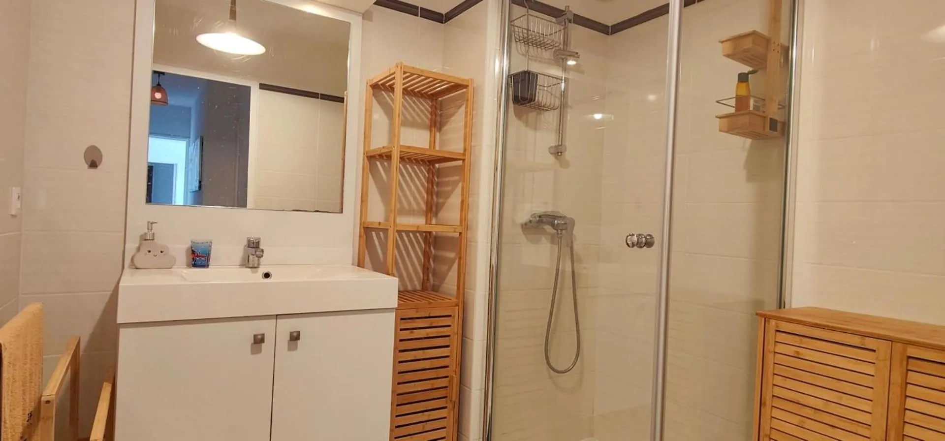 Flat In Frejus With Balcony Air Co And Parking Lejlighed